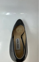 Load image into Gallery viewer, Steve Madden Womens Brenna Black Slip-On High Stiletto Pump Heels Size 6.5M
