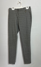 Load image into Gallery viewer, Tommy Hilfiger Womens Gray Plaid Print Flat Front Casual Ankle Pants Size 4
