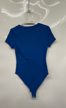 Load image into Gallery viewer, Forever 21 Womens Blue Short Sleeve Bodysuit Blouse Top Size M
