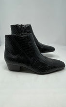 Load image into Gallery viewer, Giorgio Brutini Mens Black Animal Print Leather Side-Zip Ankle Boots Size 8M
