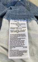 Load image into Gallery viewer, Gap Womens Blue Cotton Flat Front Slash Pocket Chino Shorts Size 12
