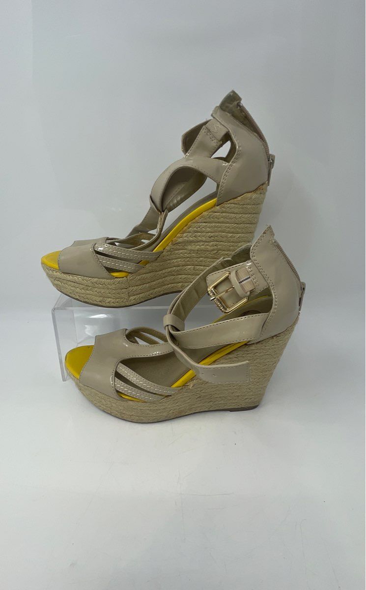 G By Guess Womens Beige Yellow Open Toe Wedge Espadrille Sandals Size 8M