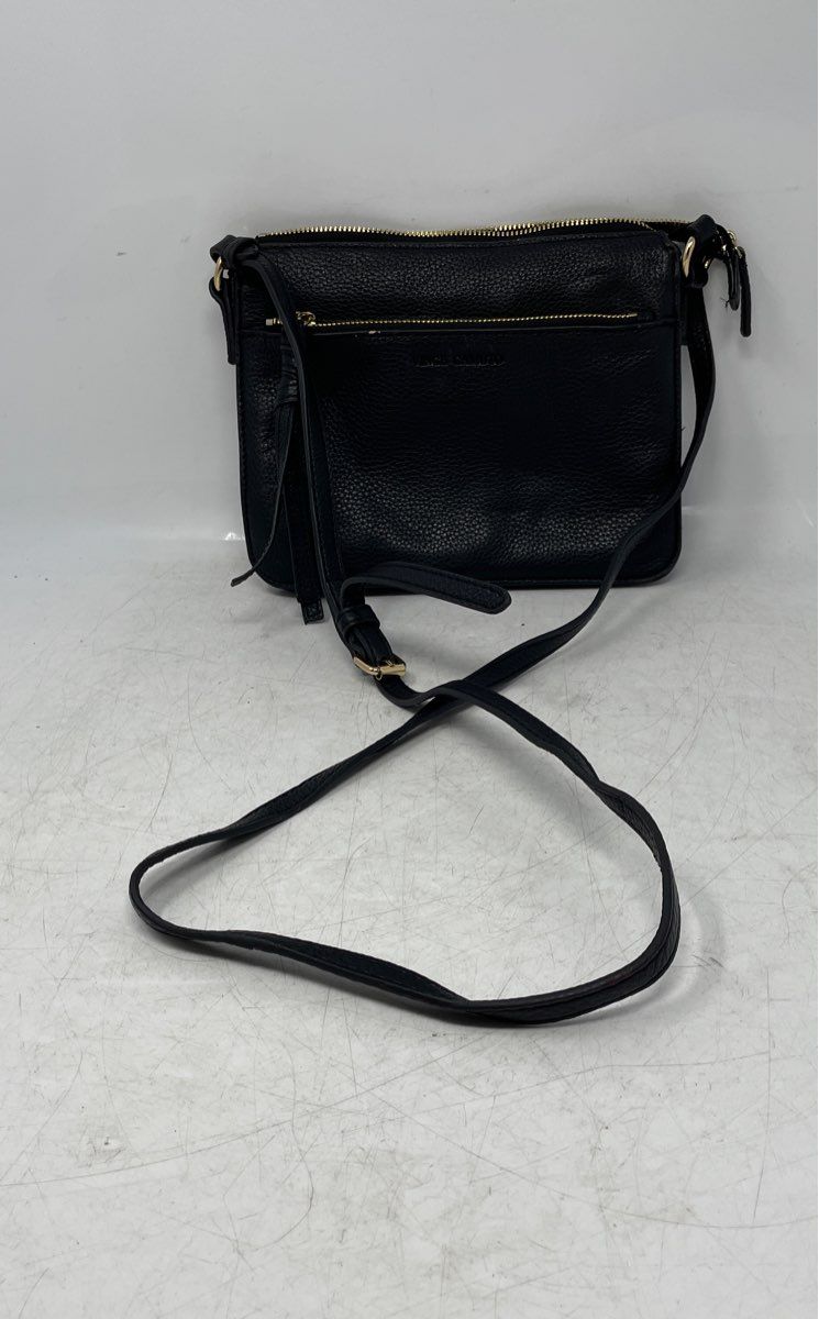 Vince Camuto Womens Eris Black Leather Shoulder Strap Zipper Crossbody Purse