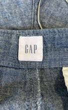 Load image into Gallery viewer, Gap Womens Blue Cotton Flat Front Slash Pocket Chino Shorts Size 12
