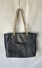 Load image into Gallery viewer, Wilson Womens Blue White Snakeskin Leather Inner Pocket Double Strap Tote Bag
