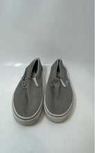 Load image into Gallery viewer, Vans Unisex Classic Gray Slip-On Round Toe Sneakers Shoes Size M 8.5 W 10
