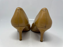 Load image into Gallery viewer, Coach Womens Brown Leather Pointed Toe Stiletto Pump Heels 6.5 B
