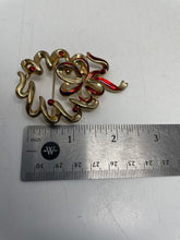 Load image into Gallery viewer, Women&#39;s &quot;Xmas Series&quot; Gold Tone/Silver/Red Brooches (11 Pcs)
