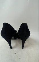 Load image into Gallery viewer, Guess Womens Amazed Black Slip-On Stiletto Pump Heels Size 7.5 M
